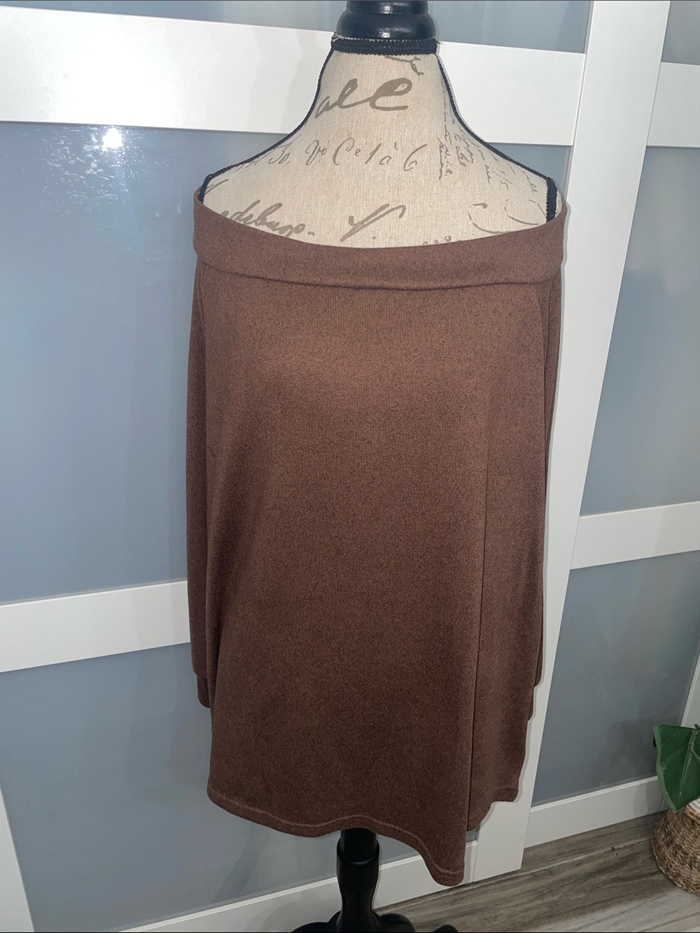 Brown Off-Shoulder Lightweight Women’s Sweater